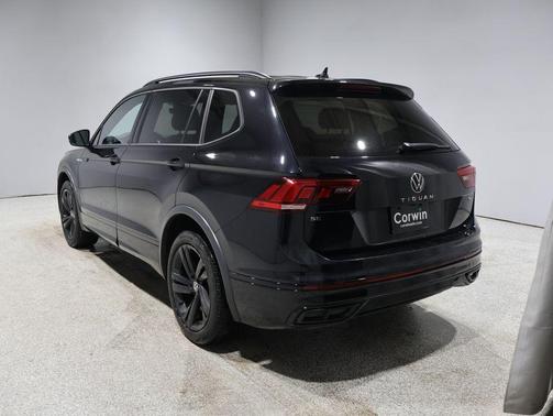 2023 Volkswagen Tiguan 2.0T SE R-Line Black 4MOTION