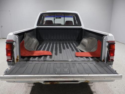 1995 Dodge Dakota Base