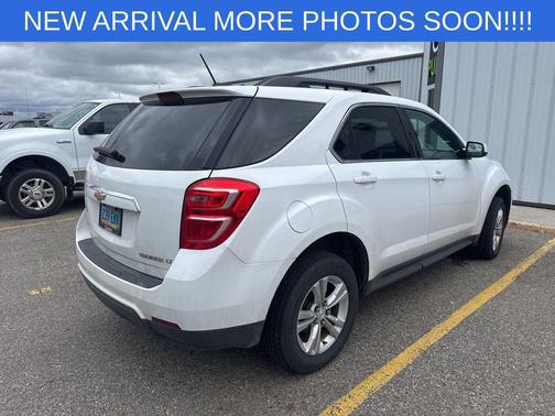 Summit White 2016 Chevrolet Equinox LT