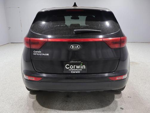 Black Cherry 2019 Kia Sportage LX