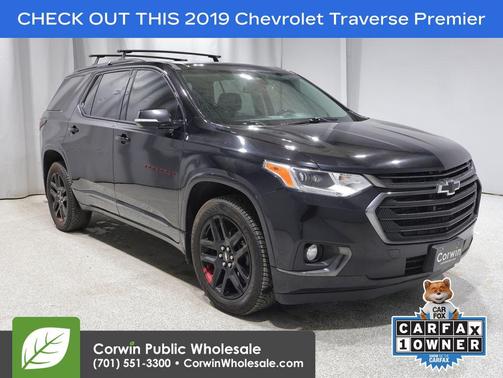 Mosaic Black 2019 Chevrolet Traverse Premier
