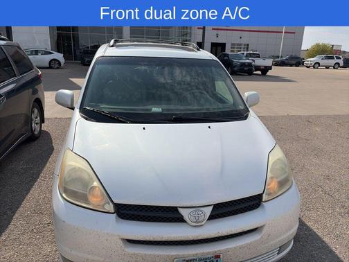 2005 Toyota Sienna XLE
