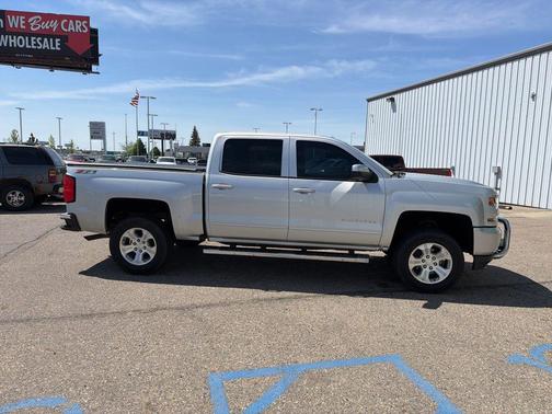 Silver Ice 2017 Chevrolet Silverado 1500 2LT