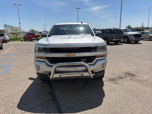 Silver Ice 2017 Chevrolet Silverado 1500 2LT