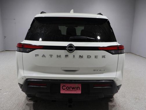 2022 Nissan Pathfinder SV 4WD