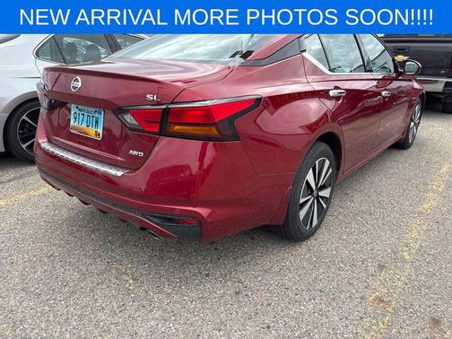 Scarlet Ember Tintcoat 2019 Nissan Altima 2.5 SL