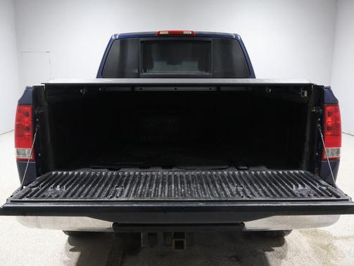 2011 Nissan Titan SL