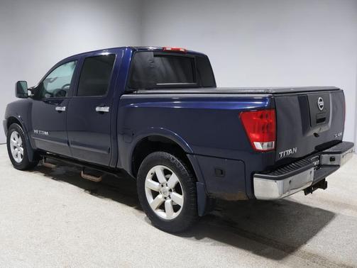 2011 Nissan Titan SL