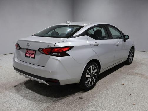 2021 Nissan Versa 1.6 SV