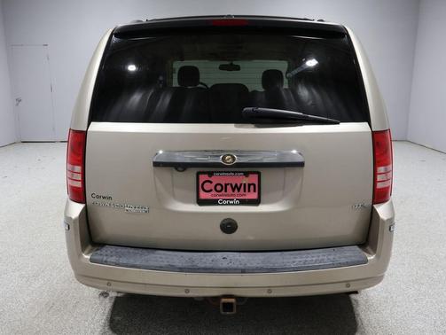 2008 Chrysler Town & Country Limited