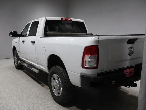 2020 RAM 2500 Tradesman Crew Cab 4X4 6'4' Box