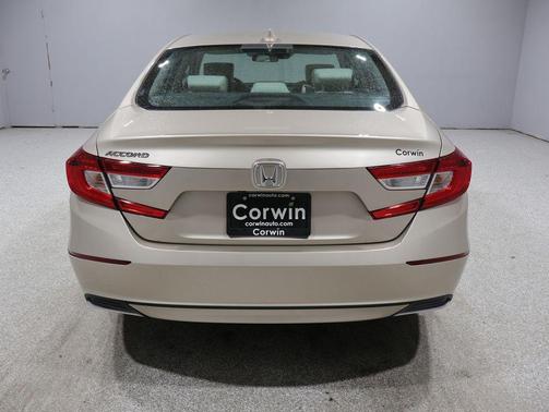 Crystal Black Pearl 2018 Honda Accord EX