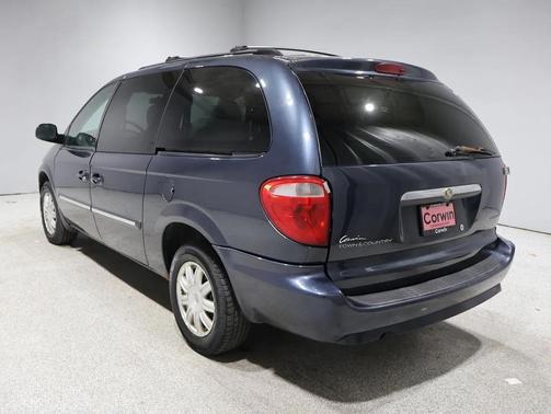 2007 Chrysler Town & Country Touring
