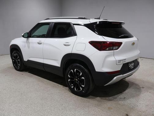 Summit White 2023 Chevrolet Trailblazer LT