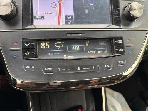 2015 Toyota Avalon Hybrid Limited