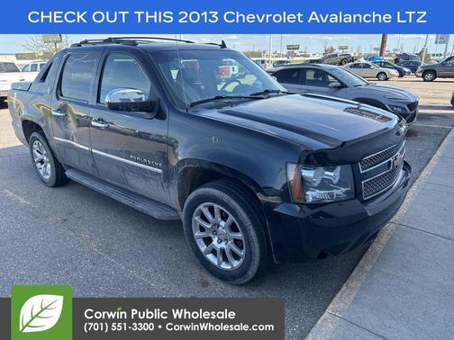 Black 2013 Chevrolet Avalanche LTZ