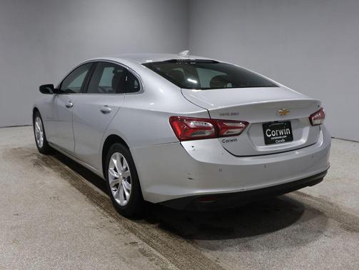 2022 Chevrolet Malibu FWD LT