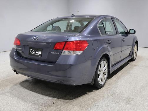 Carbide Gray Metallic 2014 Subaru Legacy Premium