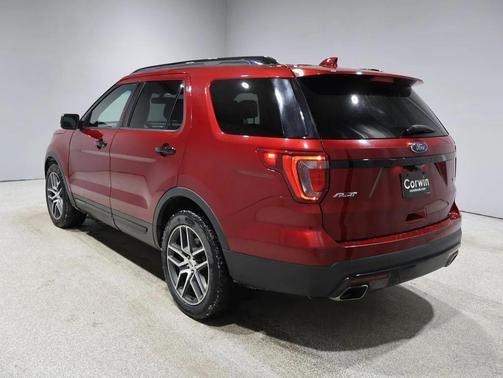 2017 Ford Explorer sport