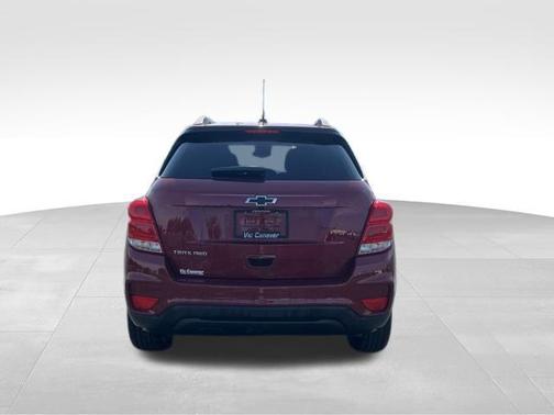 Crimson Metallic 2021 Chevrolet Trax LT