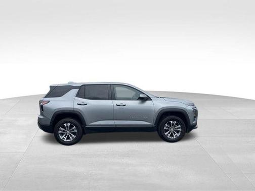 Sterling Gray Metallic 2025 Chevrolet Equinox 1LT