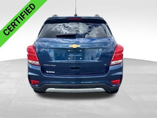 Pacific Blue Metallic 2020 Chevrolet Trax LT