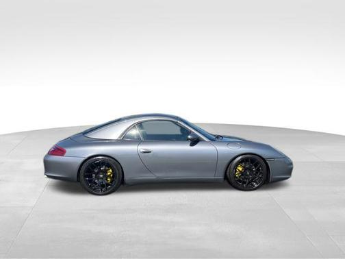 2002 Porsche 911 Carrera