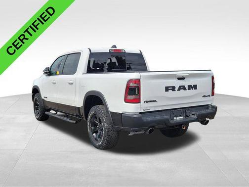 Bright White Clearcoat 2022 RAM 1500 Rebel