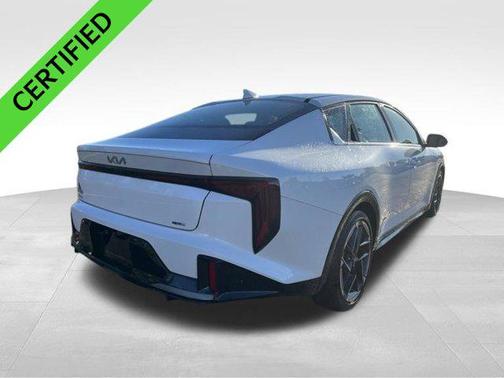 Snow White Pearl 2025 Kia K4 GT-Line