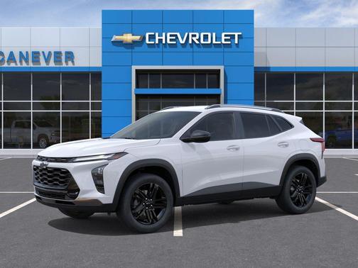 Summit White 2026 Chevrolet Trax FWD ACTIV