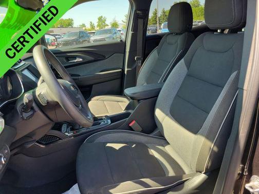 Mosaic Black Metallic 2023 Chevrolet Trailblazer LT