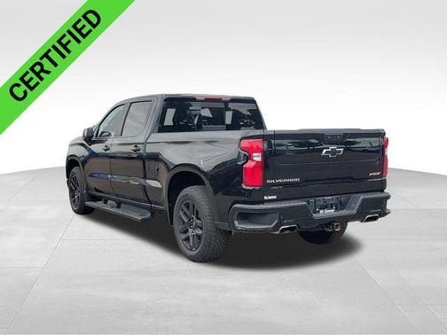 Black 2022 Chevrolet Silverado 1500 RST