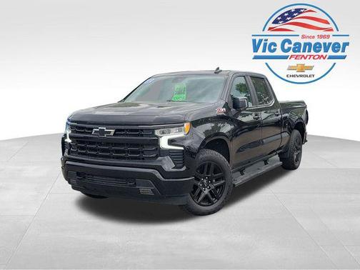 Black 2022 Chevrolet Silverado 1500 RST