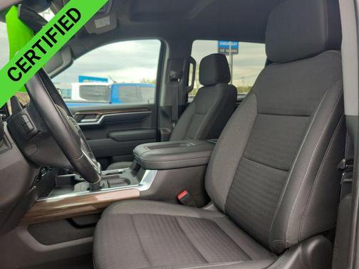 Black 2022 Chevrolet Silverado 1500 RST