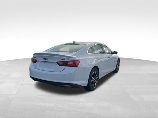 2024 Chevrolet Malibu FWD RS