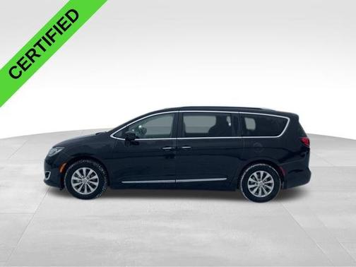 2018 Chrysler Pacifica Touring-L