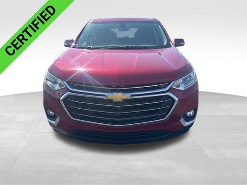 Cajun Red Tintcoat 2018 Chevrolet Traverse LT Cloth