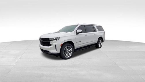 Iridescent Pearl Tricoat 2023 Chevrolet Suburban RST