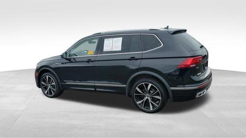 2022 Volkswagen Tiguan 2.0T SEL R-Line 4MOTION