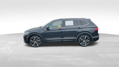 2022 Volkswagen Tiguan 2.0T SEL R-Line 4MOTION