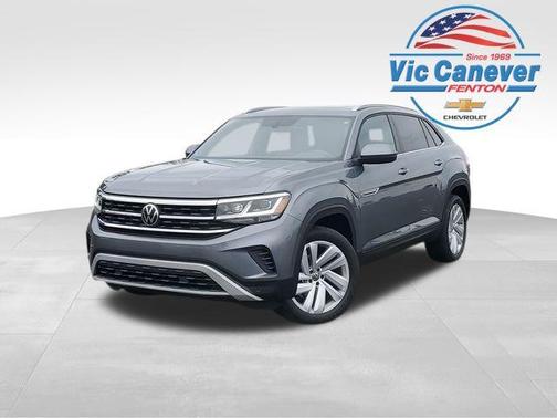 Pyrite Silver Metallic 2021 Volkswagen Atlas Cross Sport 2.0T SE w/Technology 4MOTION