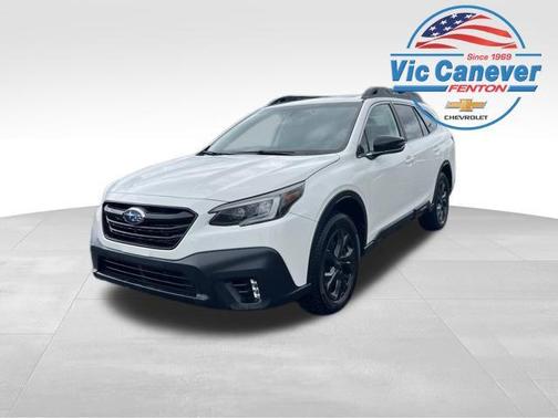 Crystal White Pearl 2021 Subaru Outback Onyx Edition XT