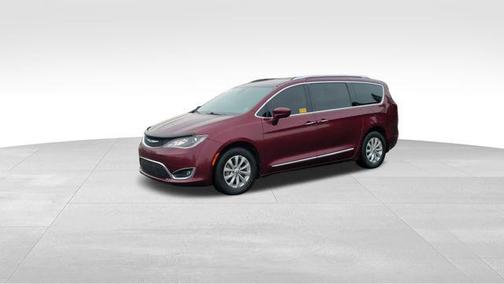 2018 Chrysler Pacifica Touring-L Plus