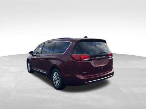 2018 Chrysler Pacifica Touring-L Plus