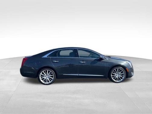 2013 Cadillac XTS Platinum