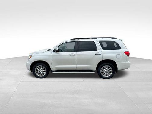 2010 Toyota Sequoia Platinum
