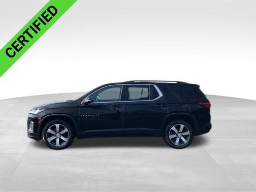 Mosaic Black Metallic 2023 Chevrolet Traverse LT Leather