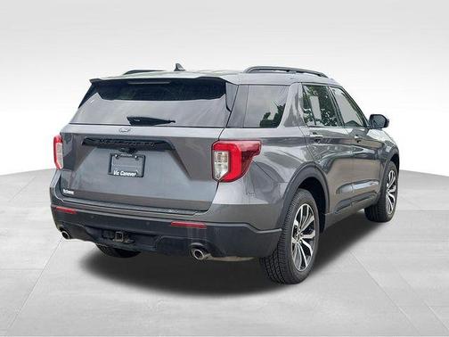CARBONIZED GRAY METALLIC 2022 Ford Explorer ST-Line