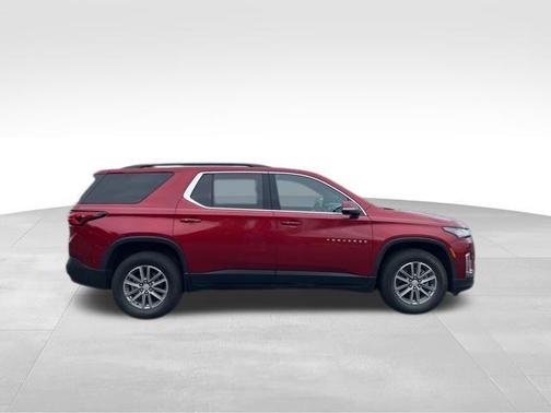 Radiant Red Tintcoat 2023 Chevrolet Traverse LT Cloth