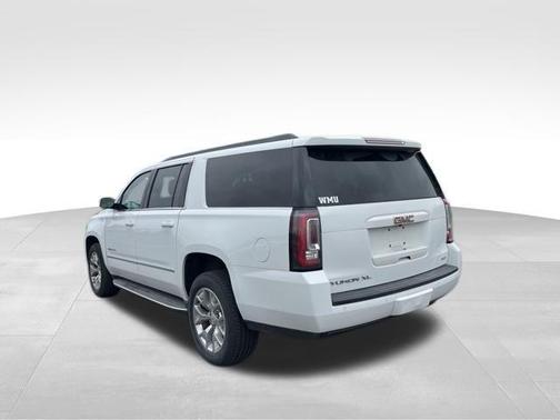 2017 GMC Yukon XL SLT
